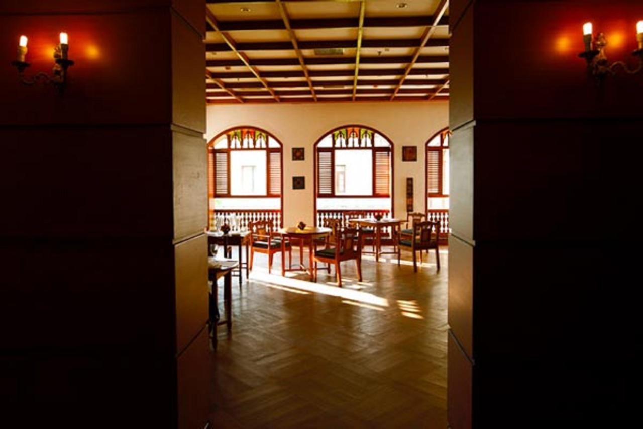 The Mascot Hotel - A Heritage Living Experience Thiruvananthapuram Exterior foto