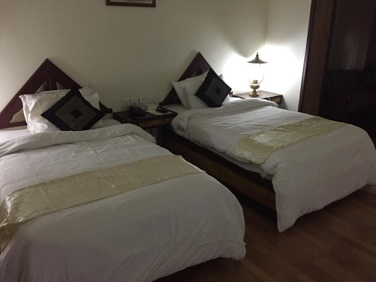 The Mascot Hotel - A Heritage Living Experience Thiruvananthapuram Exterior foto