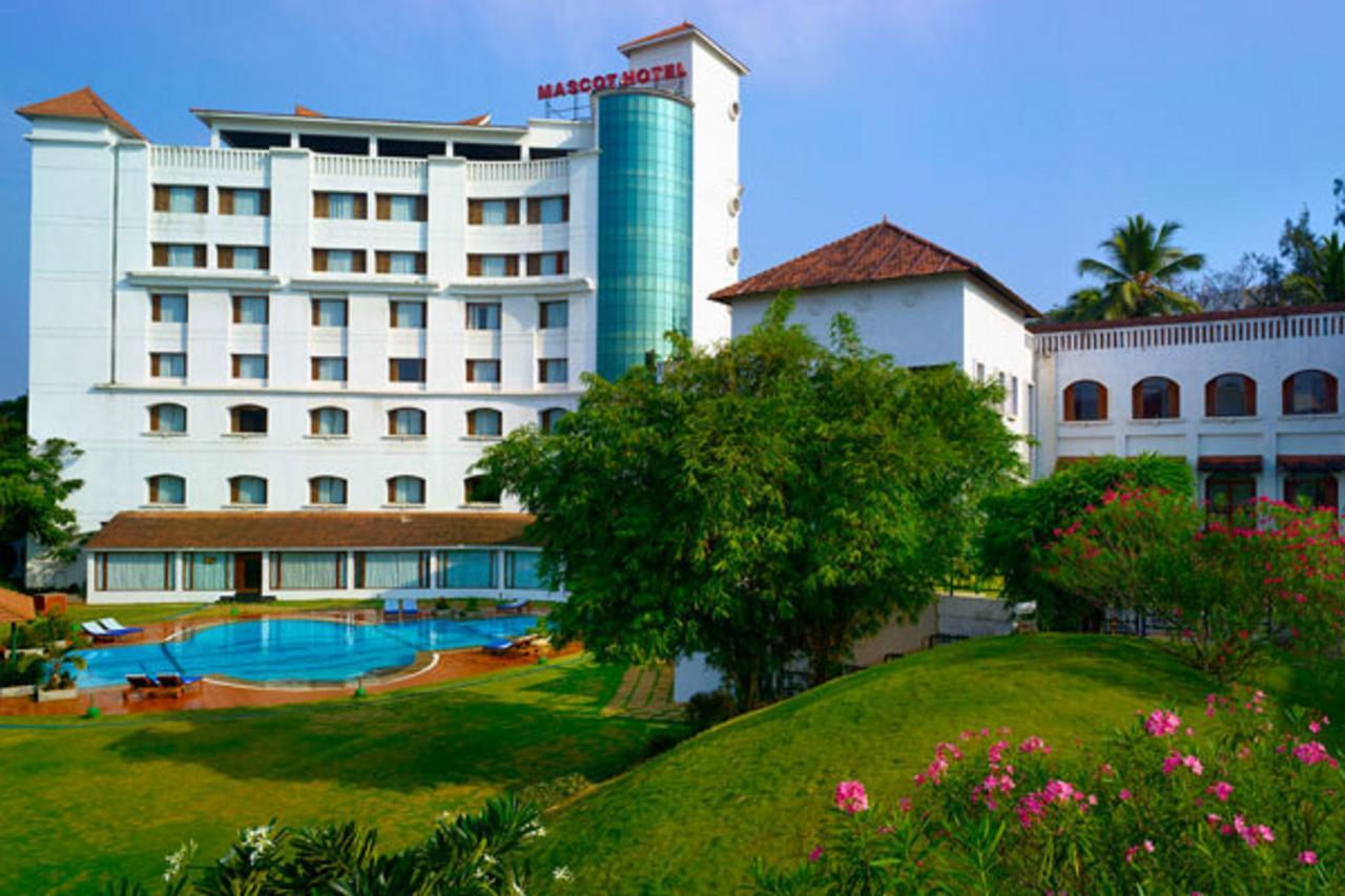 The Mascot Hotel - A Heritage Living Experience Thiruvananthapuram Exterior foto