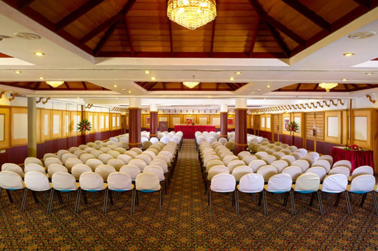 The Mascot Hotel - A Heritage Living Experience Thiruvananthapuram Exterior foto