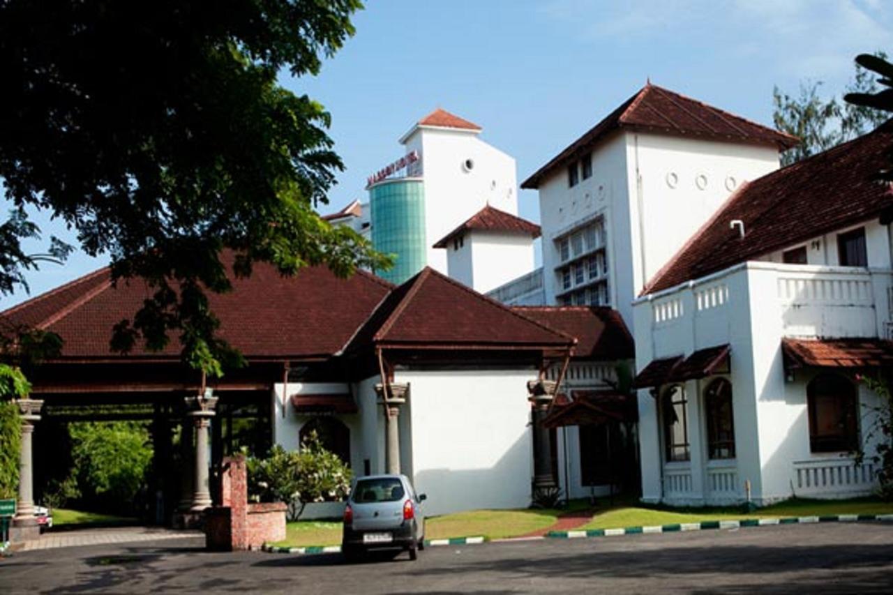 The Mascot Hotel - A Heritage Living Experience Thiruvananthapuram Exterior foto