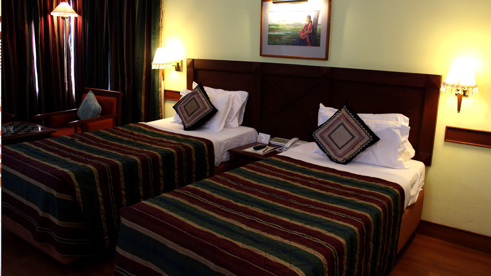 The Mascot Hotel - A Heritage Living Experience Thiruvananthapuram Exterior foto