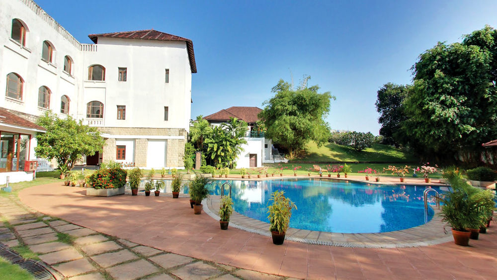 The Mascot Hotel - A Heritage Living Experience Thiruvananthapuram Exterior foto